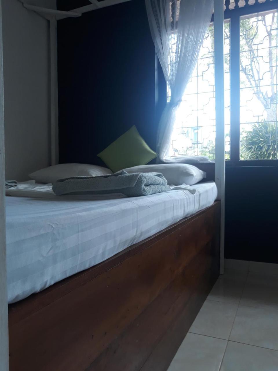 Coco Hostels - Weligama Exteriör bild
