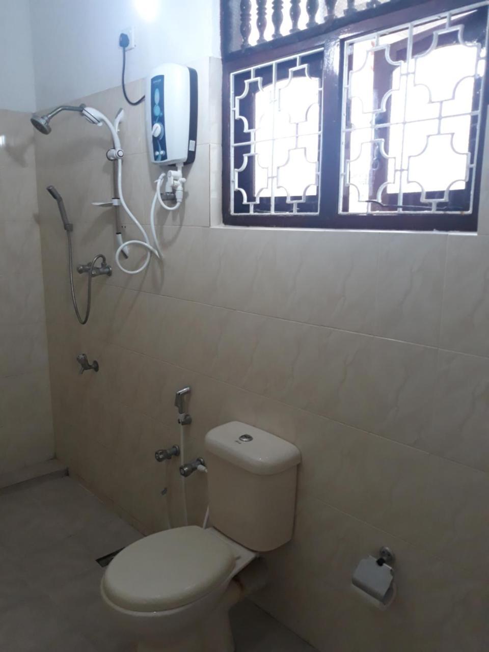 Coco Hostels - Weligama Exteriör bild