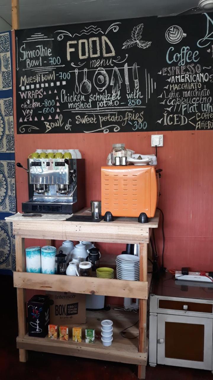 Coco Hostels - Weligama Exteriör bild